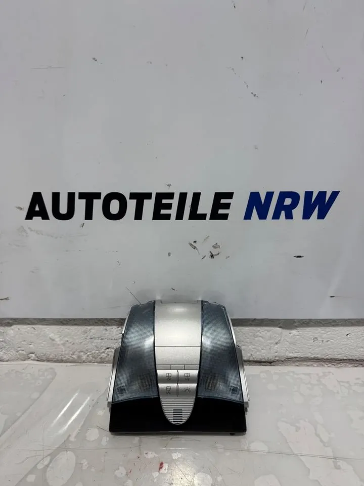 Mercedes SLK R171 Innenraum Beleuchtung Leselampe A1718201201 – Bild 1