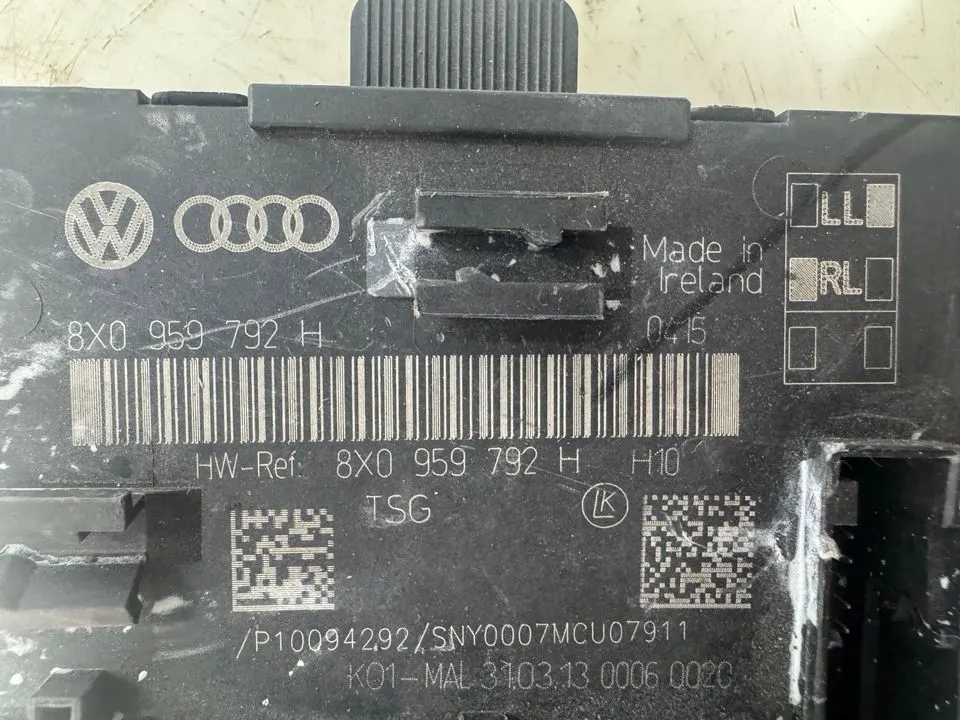 Audi A1 8X Q3 8U Beifahrer Steuergerät Türsteuergerät 8X0959792H – Bild 5