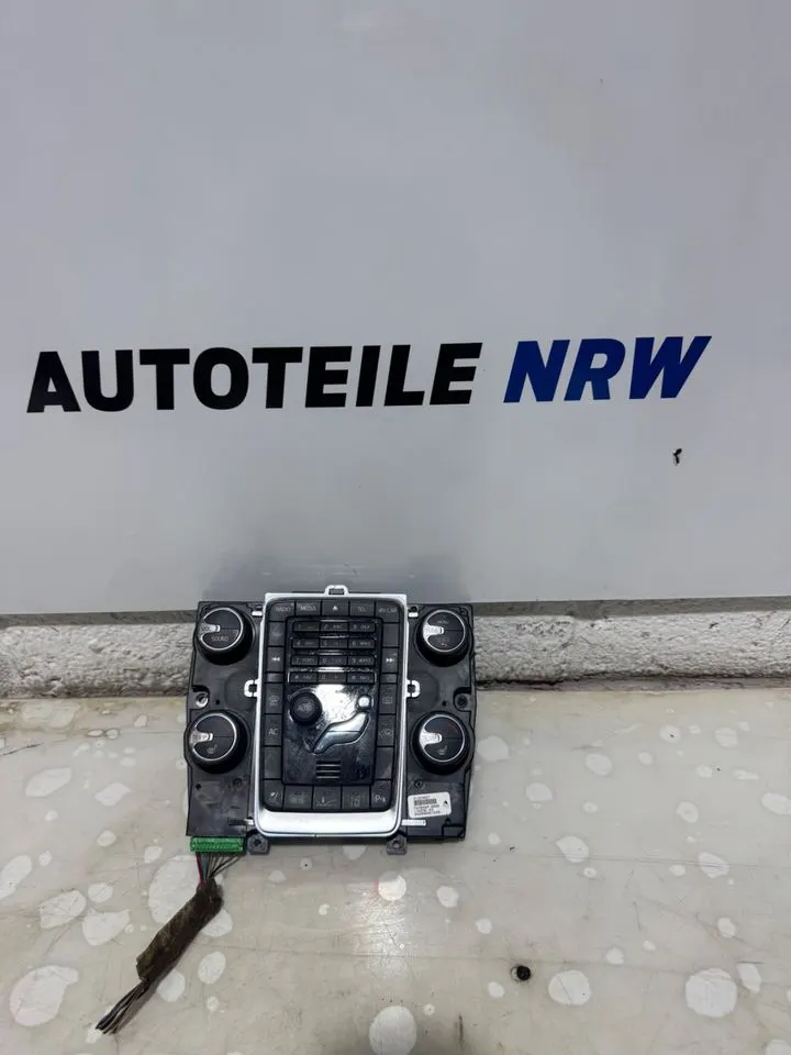 Volvo V60 S60 Klimabedieneinheit Klima Bedienteil Vorne 31324827 – Bild 1
