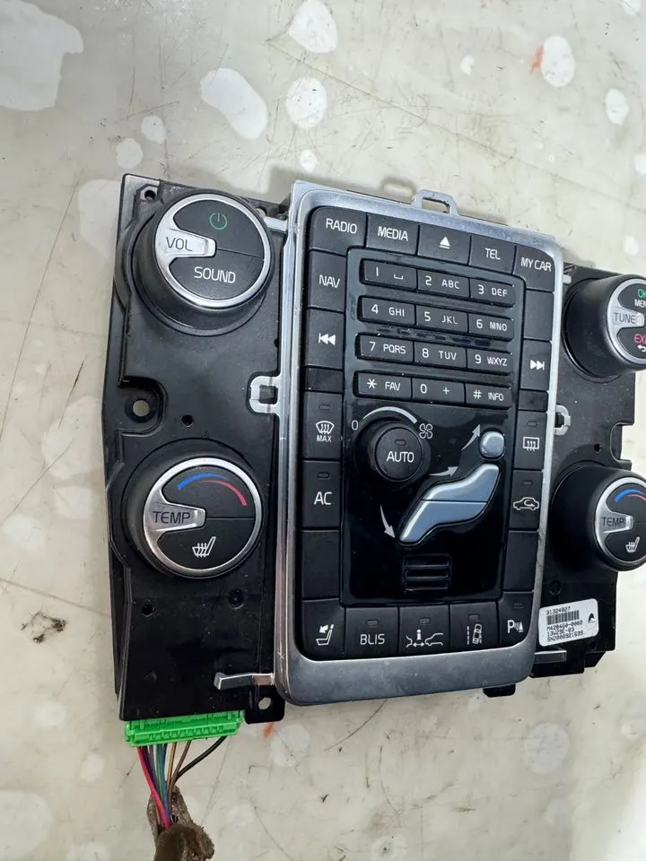 Volvo V60 S60 Klimabedieneinheit Klima Bedienteil Vorne 31324827 – Bild 3