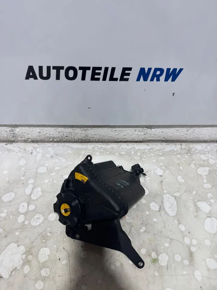 BMW 5er F10 F11 Ausgleichsbehälter Kühlmittel Behälter 7601949 – Bild 2