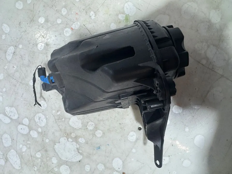 BMW 5er F10 F11 Ausgleichsbehälter Kühlmittel Behälter 7601949 – Bild 8