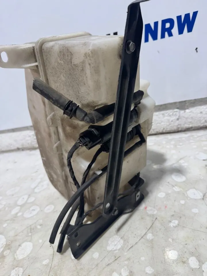 BMW 7er E65 E66 Waschwasserbehälter Wasser Behälter 7009124 – Bild 5