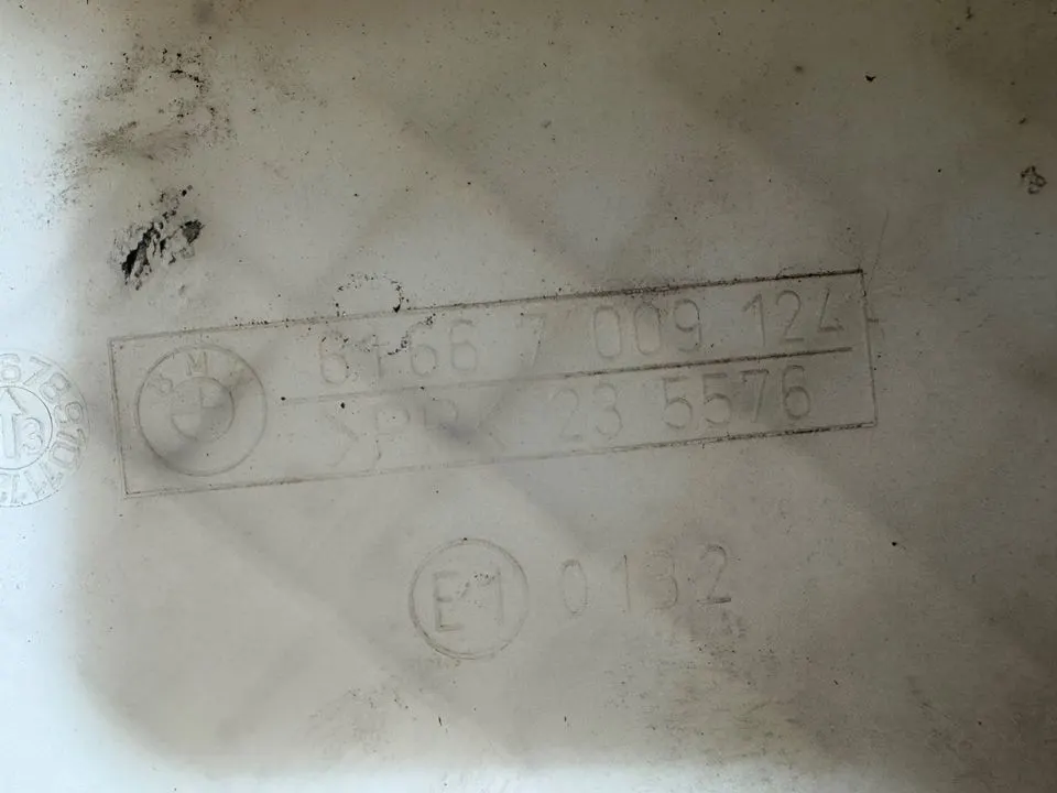 BMW 7er E65 E66 Waschwasserbehälter Wasser Behälter 7009124 – Bild 7