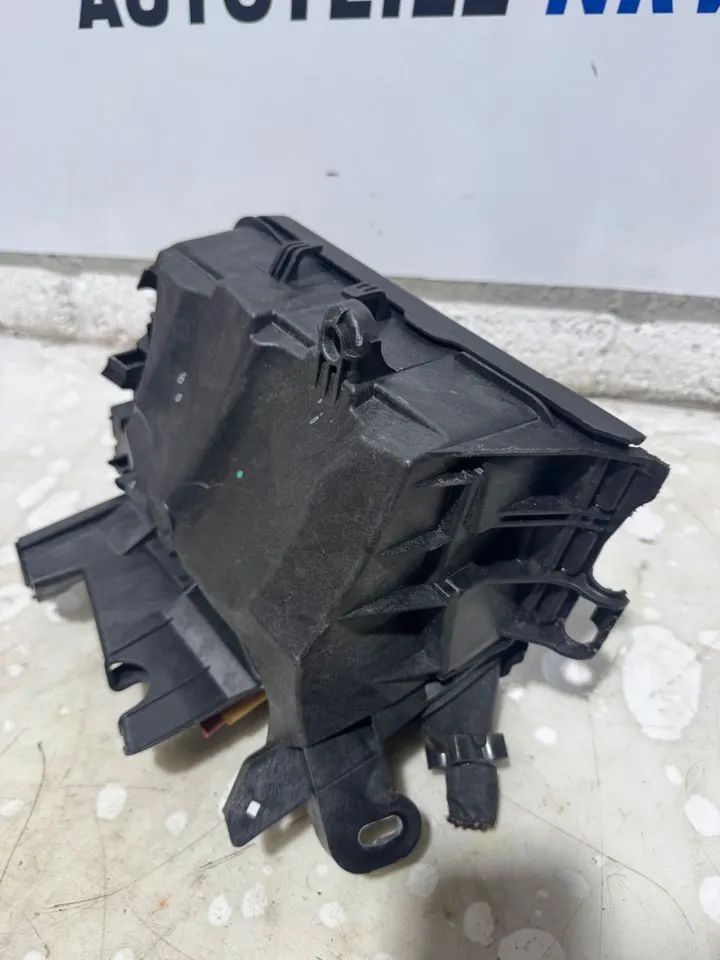 Mercedes B-Klasse W242 W246 Sam Sicherungskasten A2469060093 – Bild 8