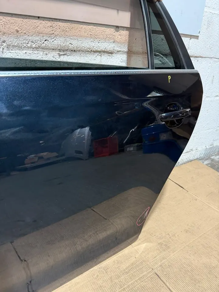 VW Golf 5 V 6 VI Variant Tür Hinten Links Komplett LC9X – Bild 7
