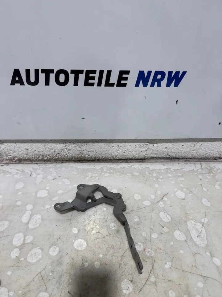 BMW 1er E81 E82 E87 Motorhaube Scharnier Vorne 7060559 7060560 – Bild 2