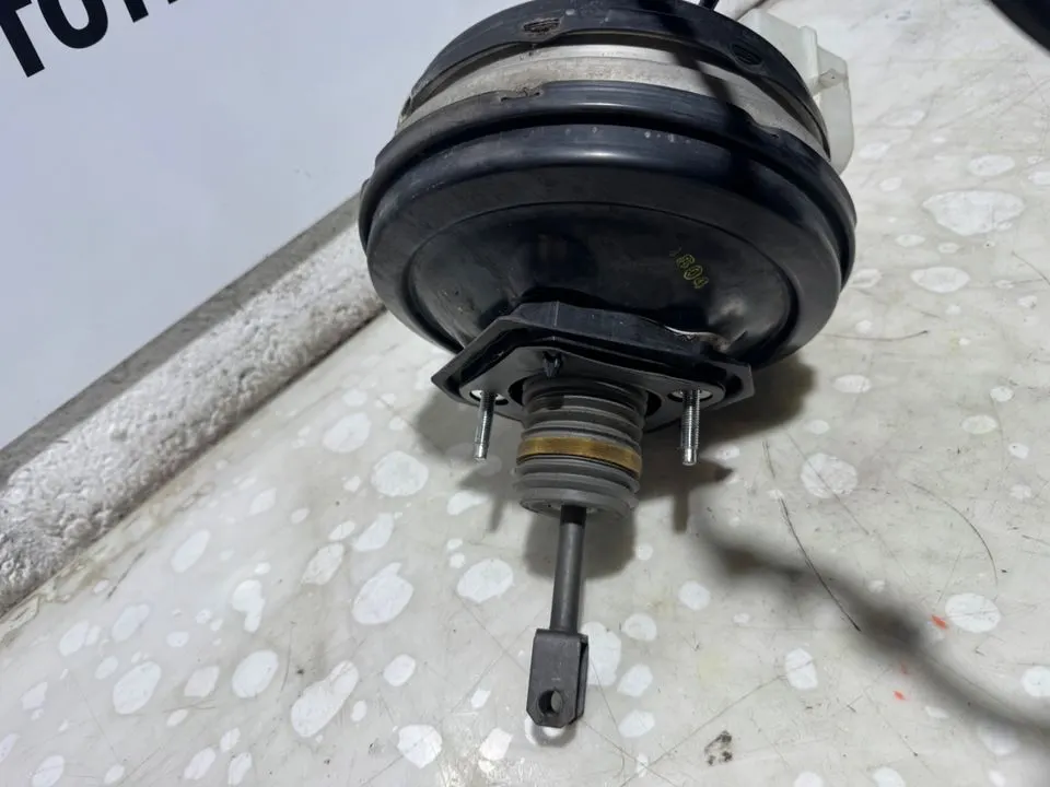 BMW 5er F11 Bremskraftverstärker Bremszylinder 296796726020 – Bild 5