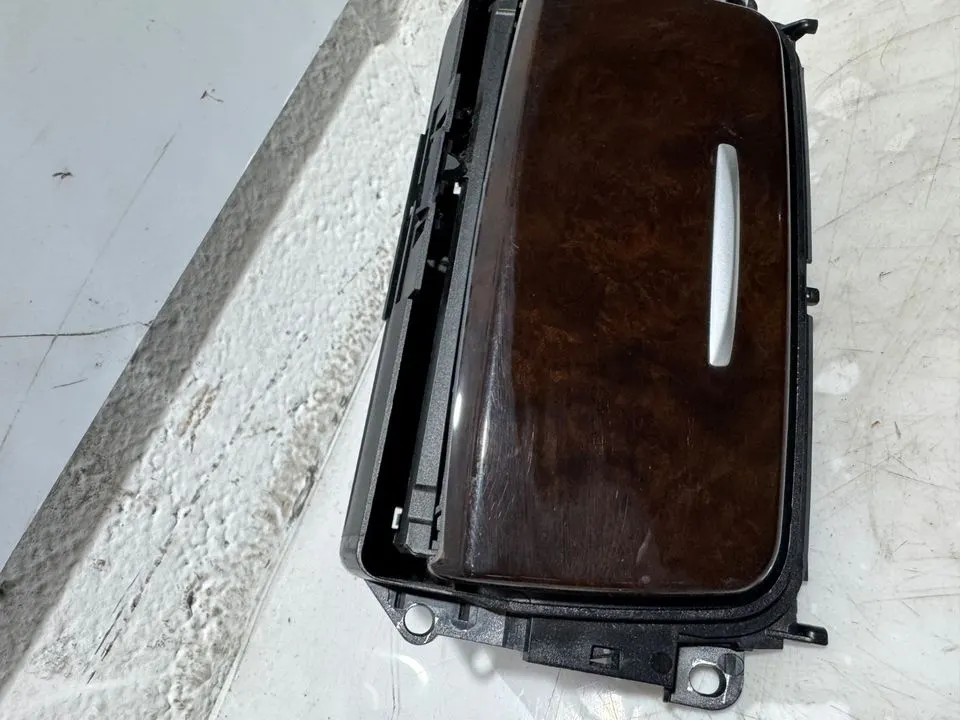BMW 1er 3er E87 E90 Aschenbecher Ablagefach Ascher Mitte 7129555 – Bild 5