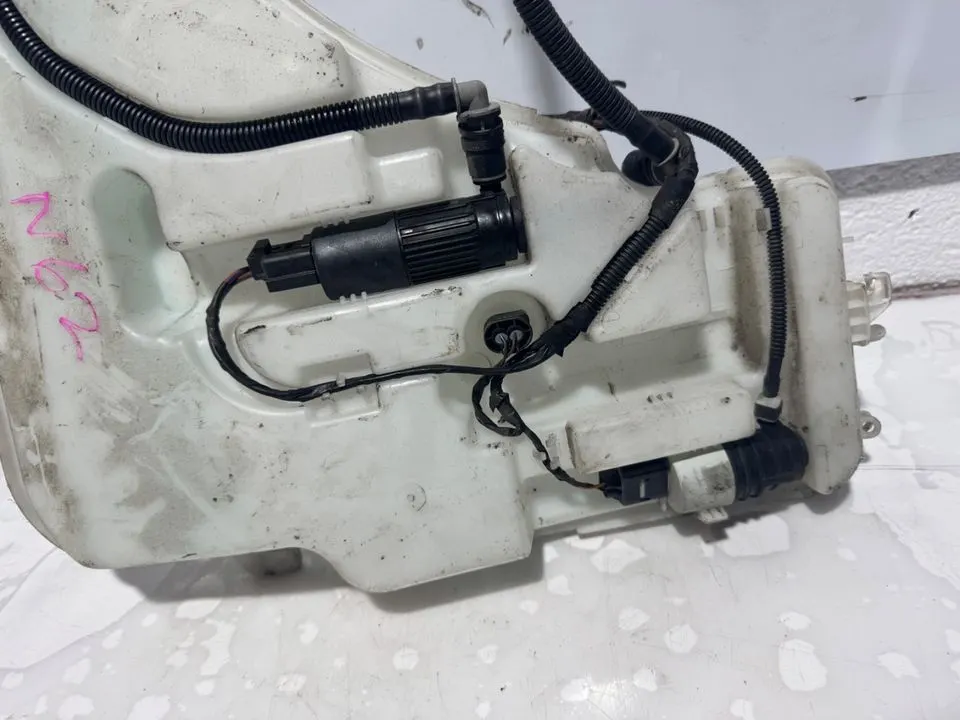 BMW 3er F30 F31 Wischwasserbehälter Wasch Behälter 7297496 – Bild 8
