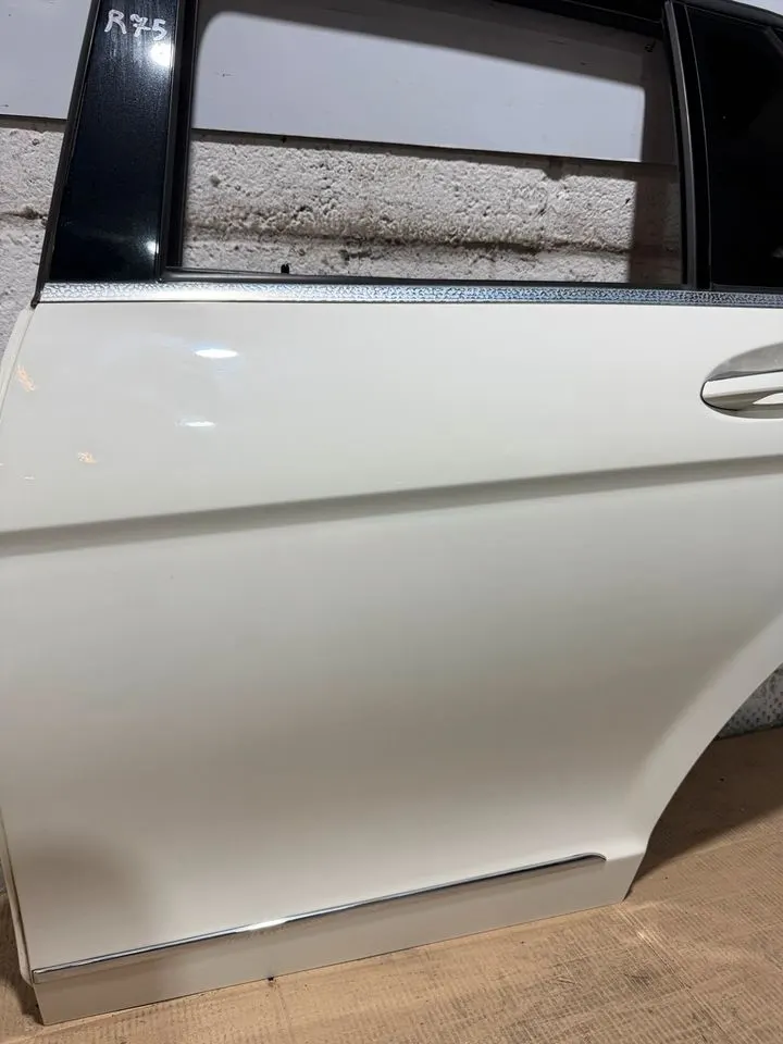 Mercedes C-Klasse S204 Tür Hinten Links Komplett 650 – Bild 6