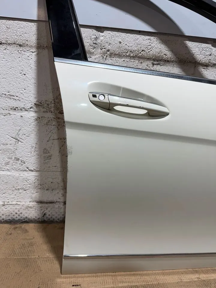 Mercedes C-Klasse W204 S204 Beifahrertür Tür Vorne Rechts 650 – Bild 5