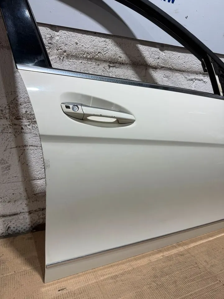 Mercedes C-Klasse W204 S204 Beifahrertür Tür Vorne Rechts 650 – Bild 7
