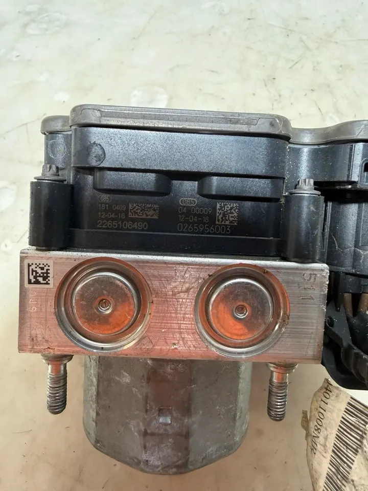 Mercedes B-Klasse W246 ABS Steuergerät Hydraulikblock A0084319412 – Bild 4