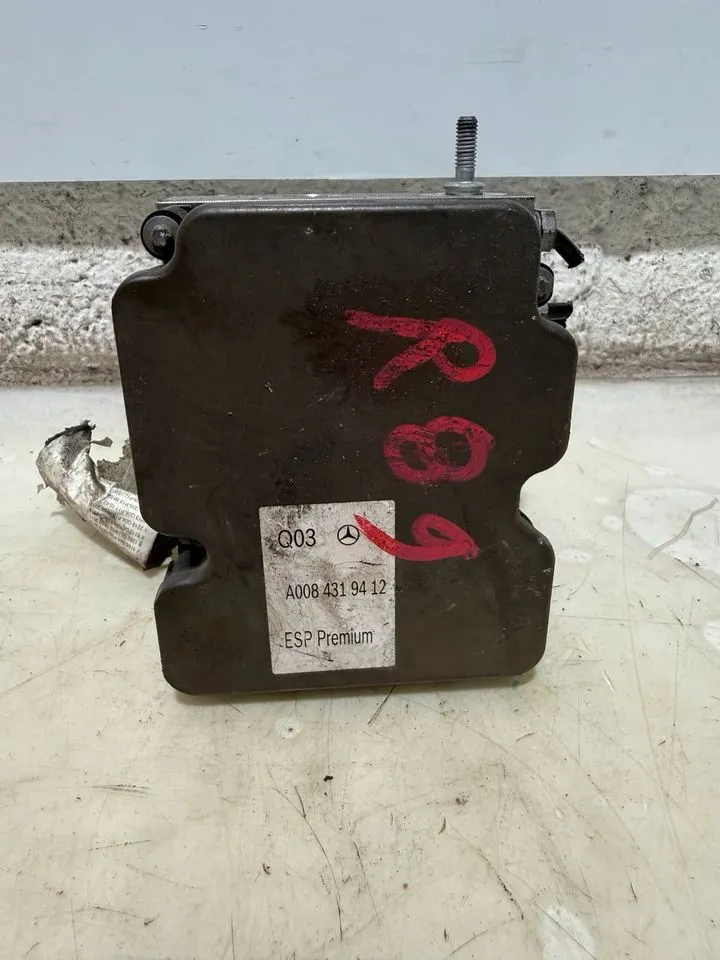 Mercedes B-Klasse W246 ABS Steuergerät Hydraulikblock A0084319412 – Bild 7