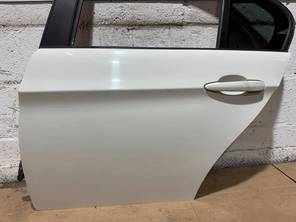 BMW 3er E90 Limousine Tür Hinten Links Komplett 300 – Bild 5