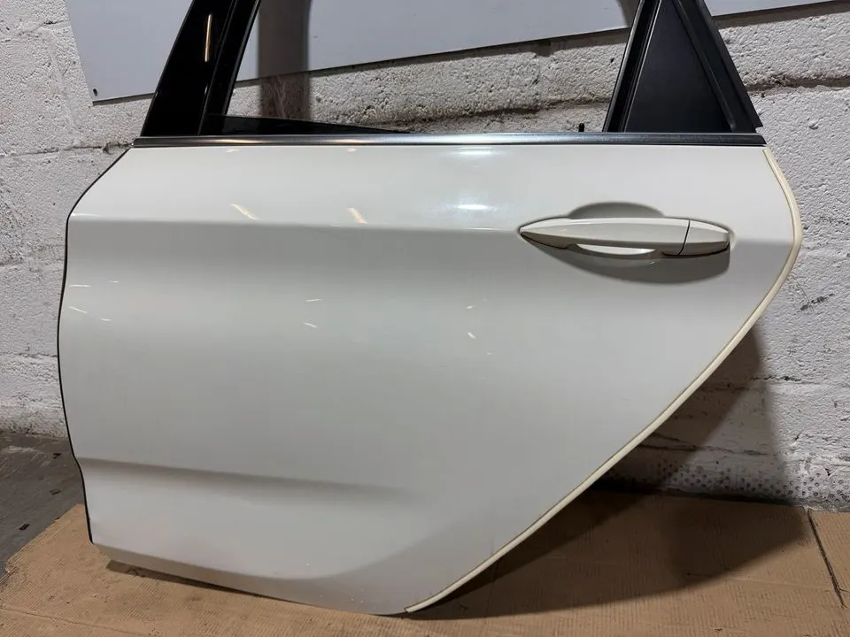 BMW 2er F45 Active Tourer Tür Hinten Links Komplett 300 ALPINWEIS – Bild 4