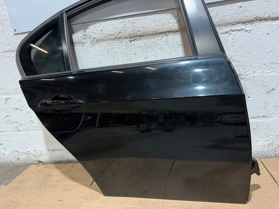BMW 3er E90 Limousine Tür Hinten Rechts Komplett 475 – Bild 3