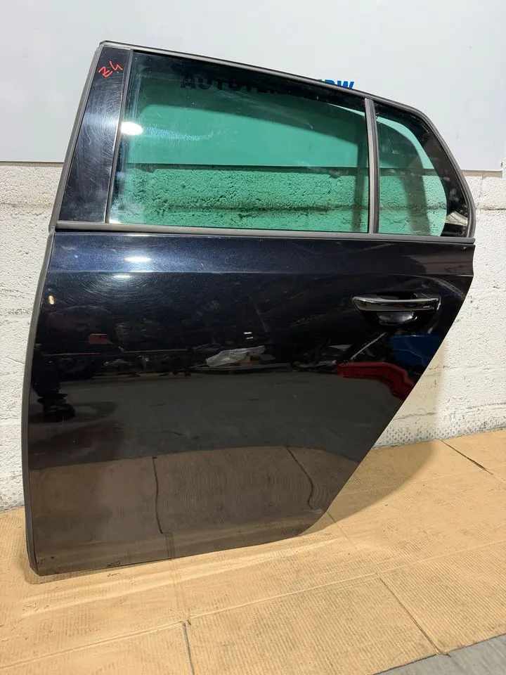 VW Golf 6 VI Limousine Tür Hinten Links KOMPLETT LC9X – Bild 6