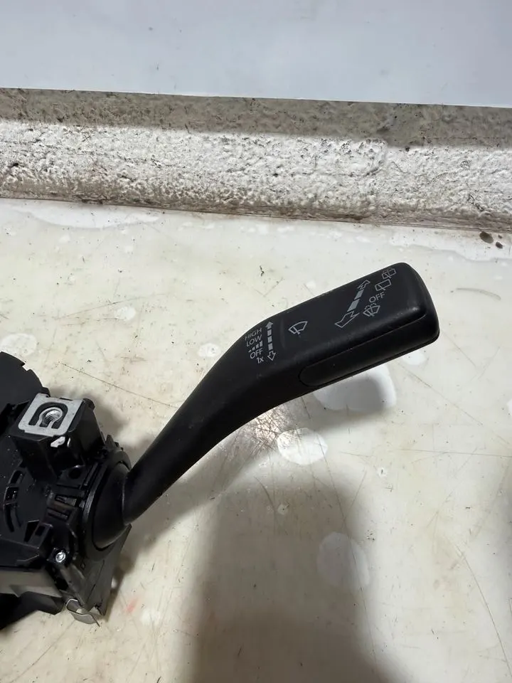 VW Golf 5 6 Touran 1T Lenkstock Blinker Schalter 1K0953503GP – Bild 4