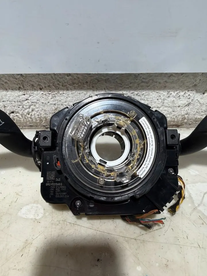 Audi A4 A5 8T B8 8K Lenkstock Schleifring 8R0953568Q 4G0953502AC – Bild 4