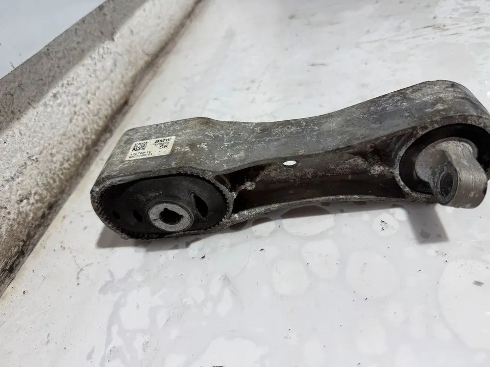 BMW 2er F45 F46 Motorlager Motorhalter Pendelstütze 6885788 – Bild 4