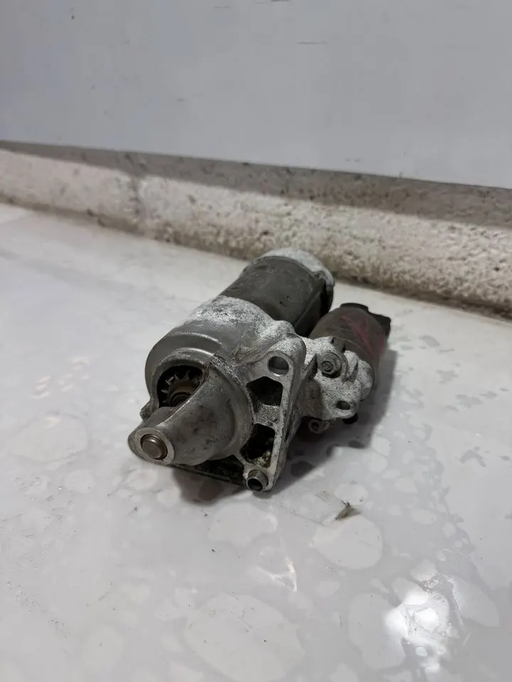 BMW 2er F45 F46 Automatik Anlasser Starter 8570845 – Bild 3