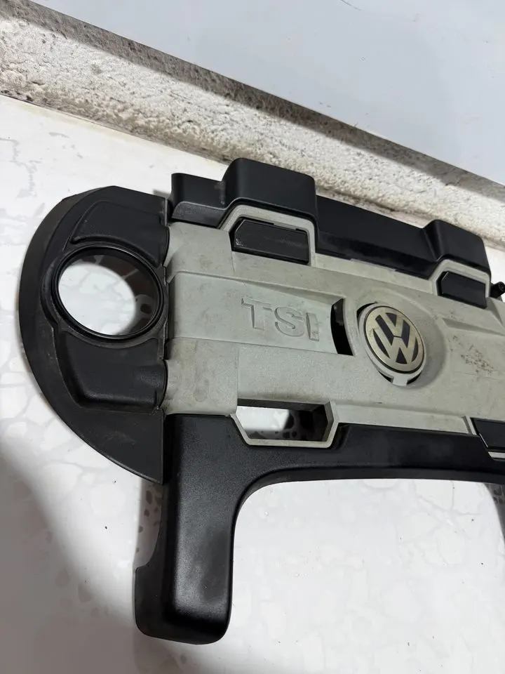 VW Touran 1T2 Golf 5 1.4 TSI Motorabdeckung 03C103925BB – Bild 3