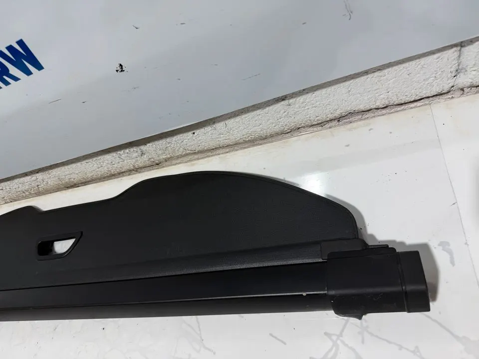 Mercedes B-Klasse W246 Laderaumabdeckung Hutablage A2468100009 – Bild 3