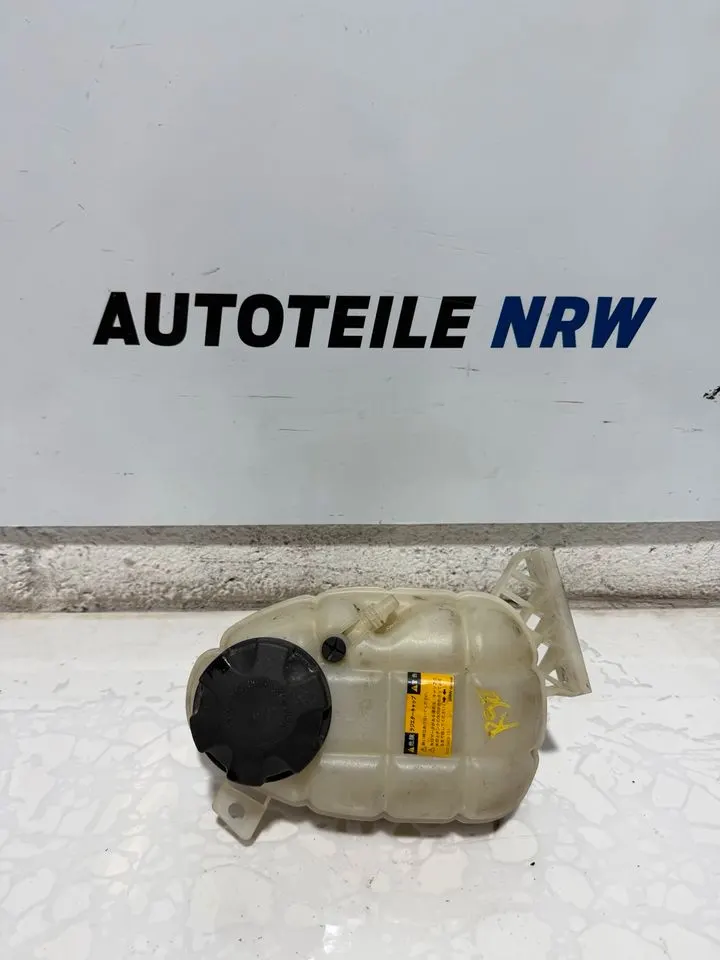 BMW 1er 3er F20 F21 F30 F31 Ausgleichsbehälter Kühlwasser 7609468 – Bild 1