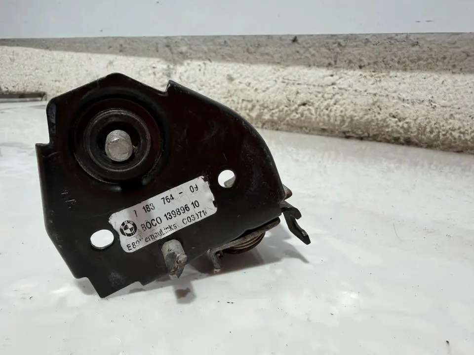 BMW 5er 7er F01 F10 F11 Motorhaube Öffner Schloss 7183763 7183764 – Bild 5