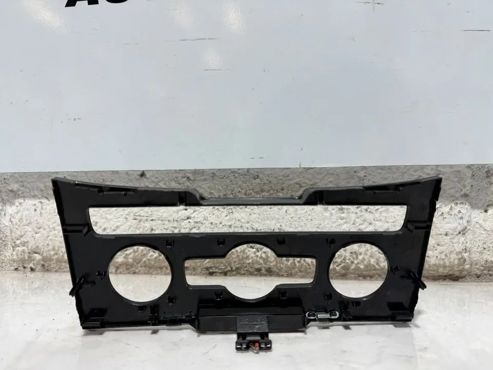 VW Passat B7 CC Klimablende Verkleidung Heizregler 3C8863100B – Bild 6