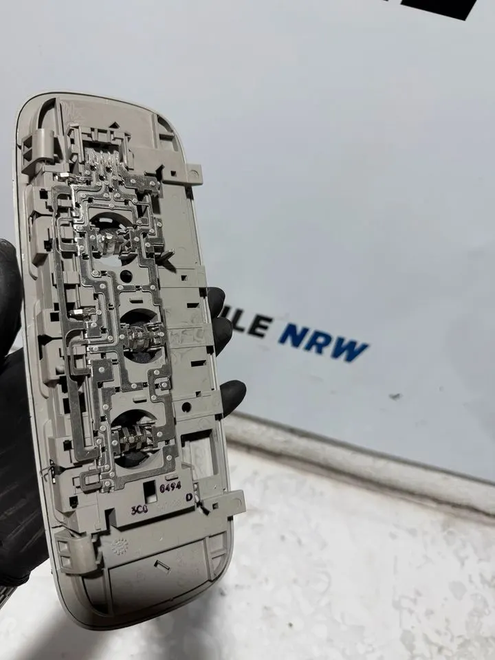VW Passat B7 3C Leseleuchte Innenleuchte Leuchte 3C0947291D – Bild 6