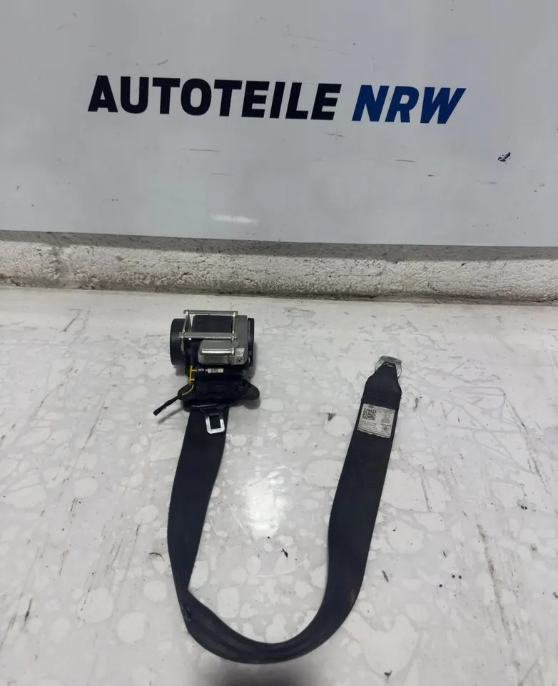 VW Golf 5 6 VI Sicherheitsgurt Gurt Vorne 1K4857705AH 1K4857706AK – Bild 2