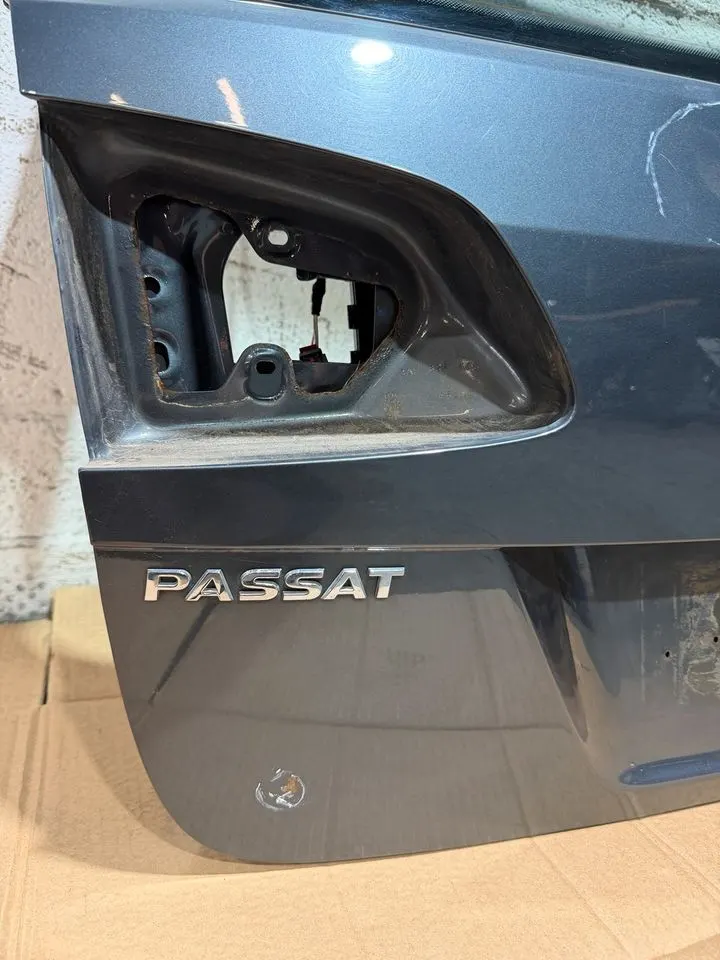 VW Passat B7 3C Variant Heckklappe Kofferraumdecke Deckel LK7X – Bild 8