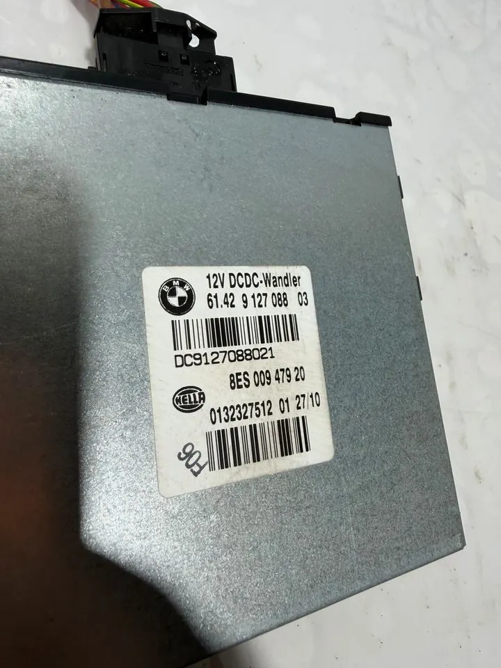 BMW 1er 3er E87 E90 E91 Spannungswandler Steuergerät 9127088 – Bild 3