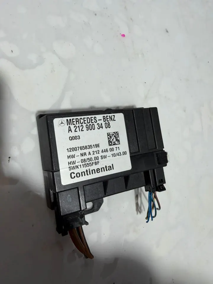 Mercedes W212 S212 W204 Kraftstoff Pumpe Steuergerät A2129003408 – Bild 3