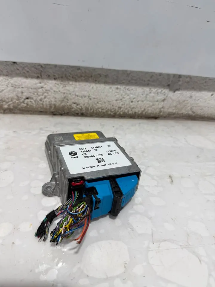 BMW 2er F45 F46 SRS Airbag ECU Steuergerät Modul 6818814 – Bild 2