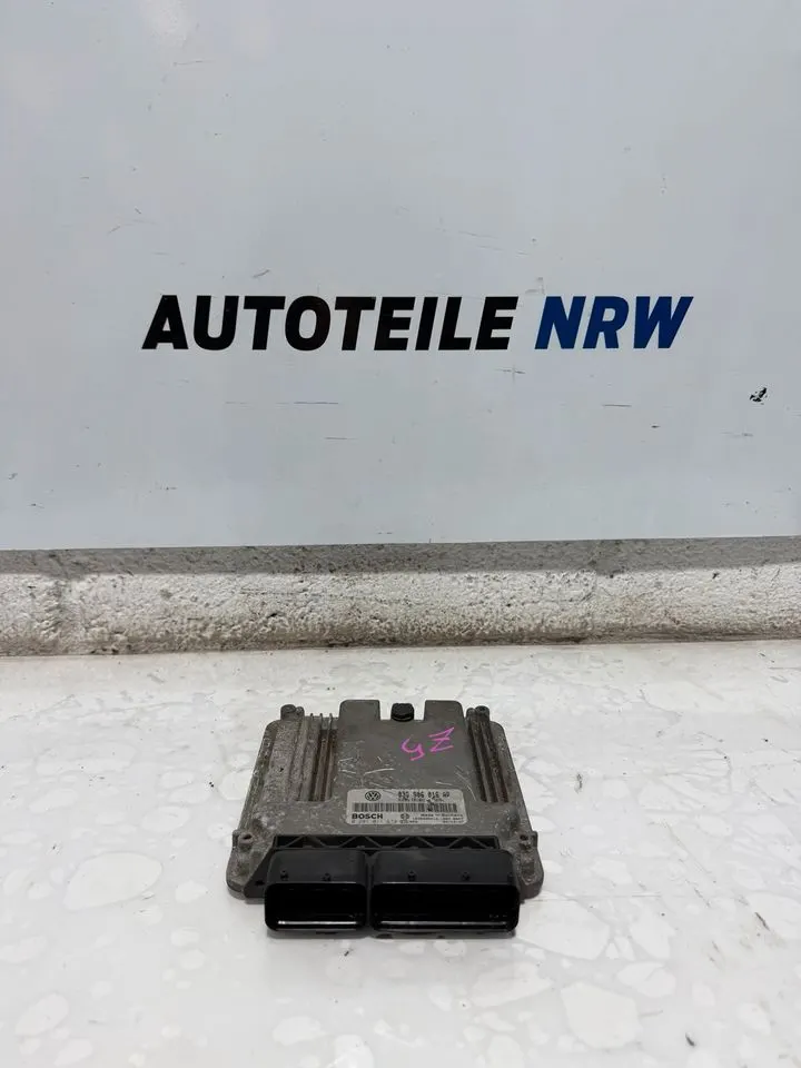VW Golf 5 V Steuergerät Motorsteuergerät Diesel 03G906016AP – Bild 1