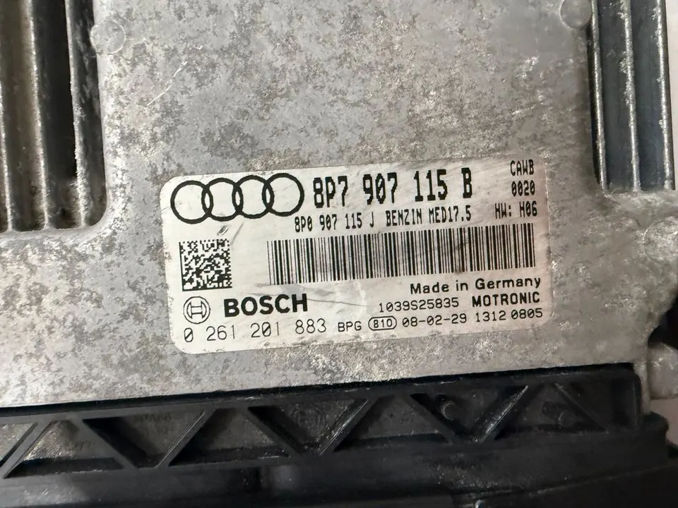 Audi A3 8P 2.0 TSI CAWB Motorsteuergerät Steuergerät 8P7907115B – Bild 5