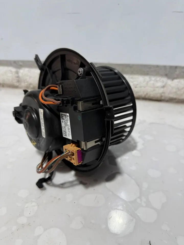 VW Audi Golf Passat B6 B7 Gebläseregler Gebläsemotor 3C1820015N – Bild 5