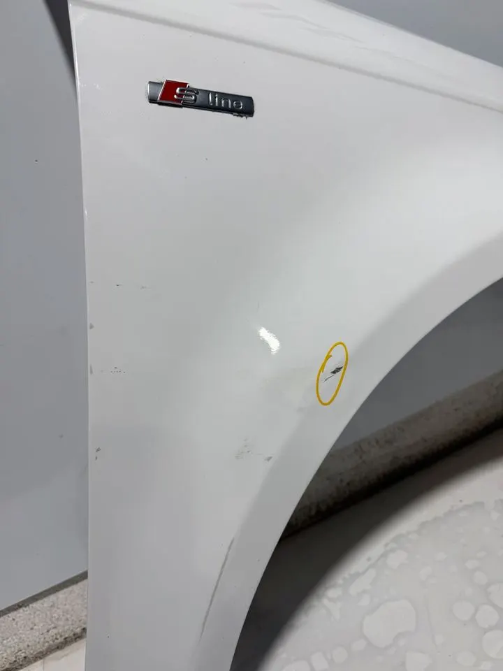 Audi A3 8P Facelift Kotflügel Seitenwand Vorne Rechts LY9C – Bild 4