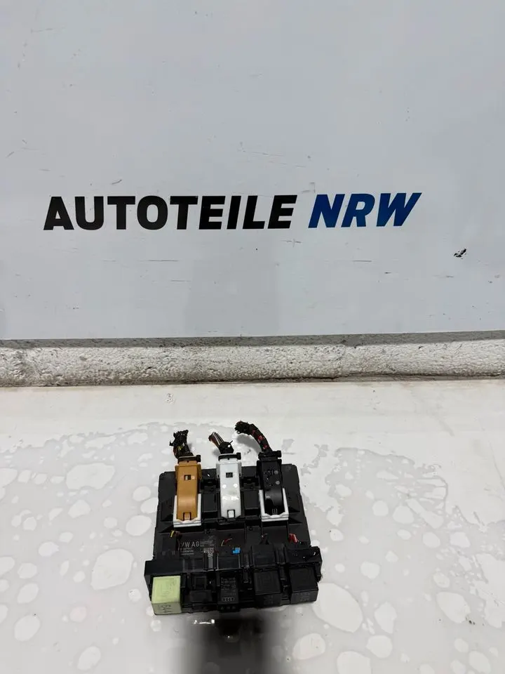 VW Passat B7 3C BCM Komfort Bordnetz Steuergerät Modul 3AA937087 – Bild 1