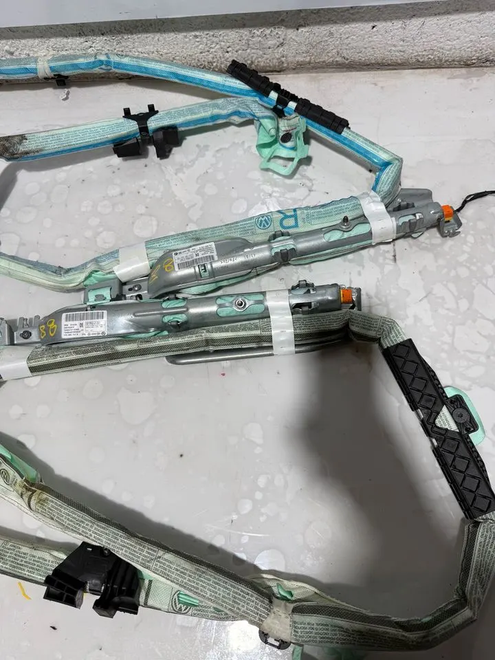 VW Touran 1T2 Kopfairbag Links Rechts 1T0880741K 1T0880742K – Bild 5