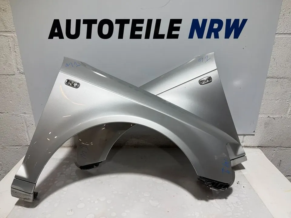 Audi A3 8P Kotflügel Seitenwand Vorne Links Rechts LY7W – Bild 1