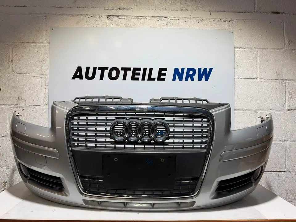 Audi A3 8P Frontschürze Stoßstange Stoßfänger Vorne LY7W – Bild 1