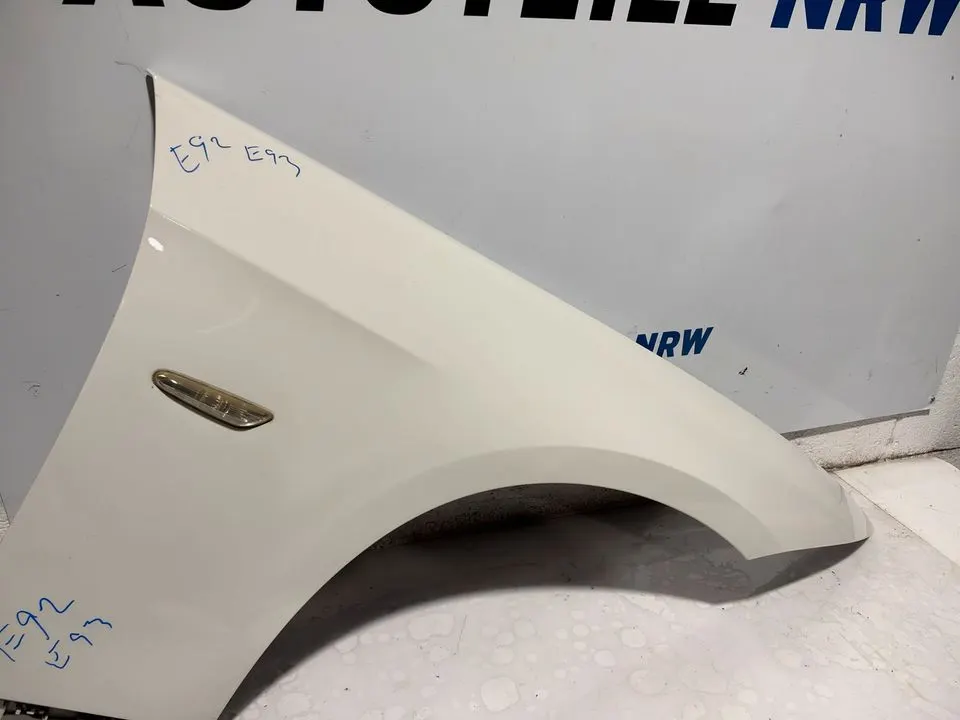 BMW 3er E92 E93 Kotflügel Seitenwand Vorne Rechts 300 – Bild 6