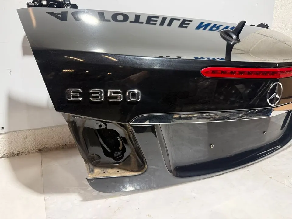 Mercedes E-Klasse W207 C207 Heckklappe Kofferraum Deckel Hinten – Bild 5