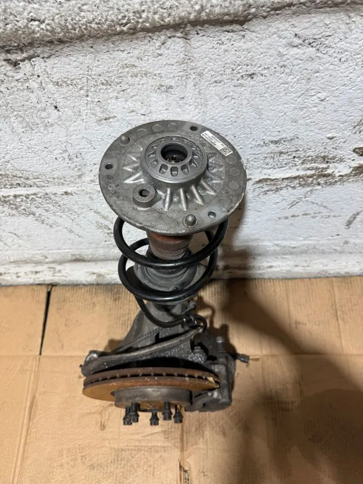 Mini F55 F56 Achsschenkel Radnabe Stoßdämpfer Federbein Vorne – Bild 6