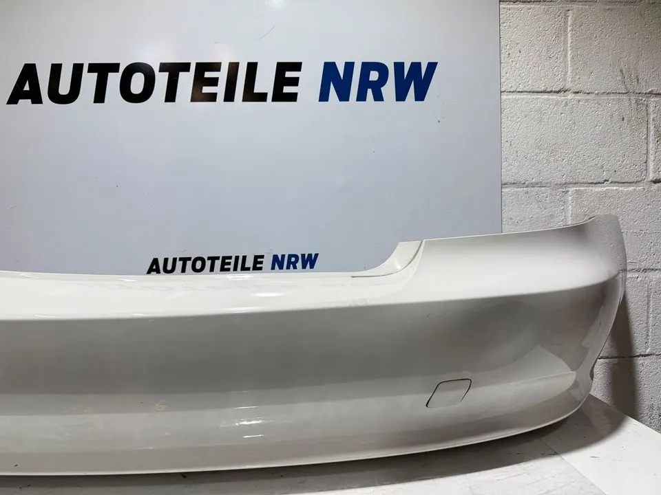 BMW 1er E88 Heckschürze Stoßstange Stoßfänger Hinten 300 – Bild 2
